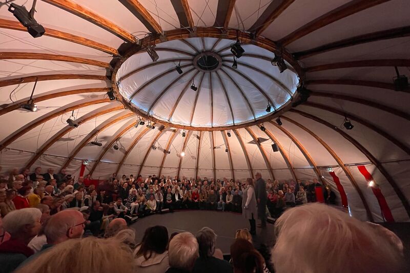 Walder Theatertage bringen Kindertheater ins Zirkuszelt